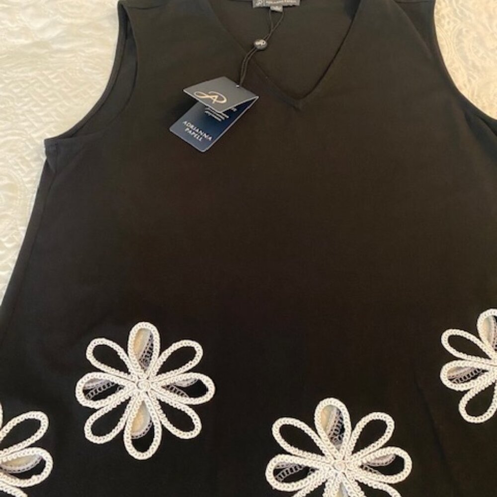 Adrianna Papel Top with Embroidered Flowers (NWT)